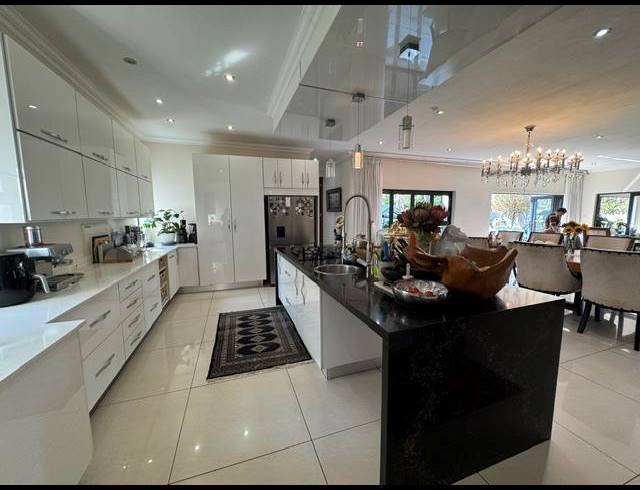 5 BEDROOM HOUSE FOR SALE IN MIDSTREAM RIDGE
